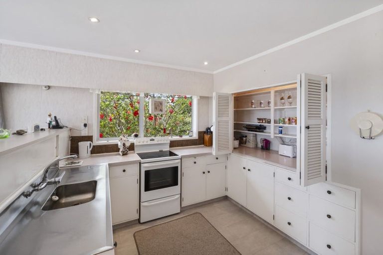 Photo of property in 18 Taratoa Street, Parkvale, Tauranga, 3112