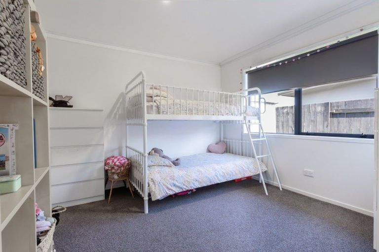 Photo of property in 98 Twin Oak Avenue, Papamoa Beach, Papamoa, 3118