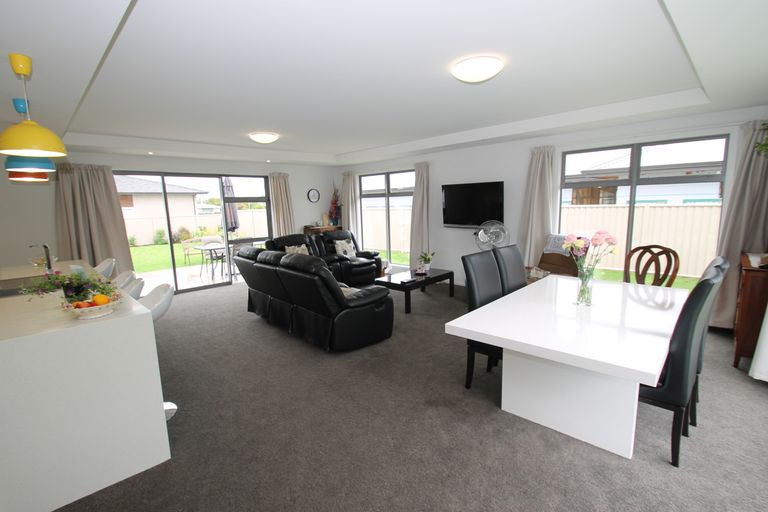 Photo of property in 10 Roblyn Place, Mosgiel, 9024