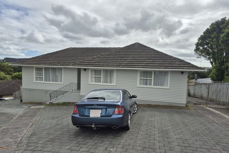 Photo of property in 11 Thomas Rea Place, Te Atatu South, Auckland, 0610