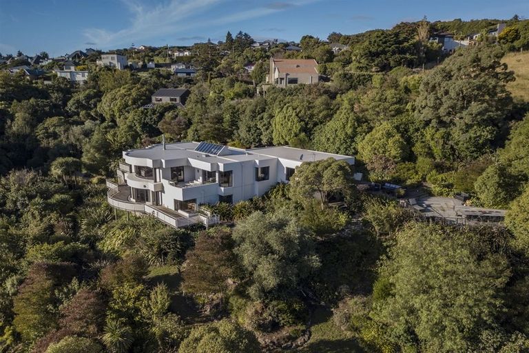 Photo of property in 15 Kiteroa Place, Cashmere, Christchurch, 8022