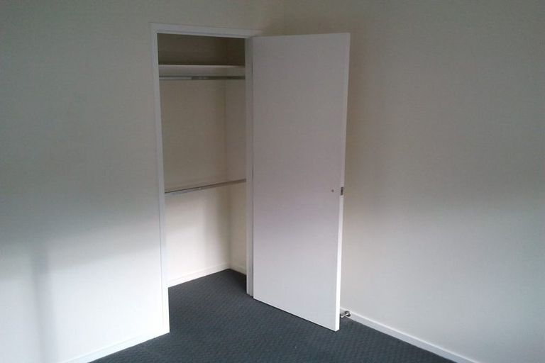 Photo of property in 75c Pleasant Road, Glen Eden, Auckland, 0602