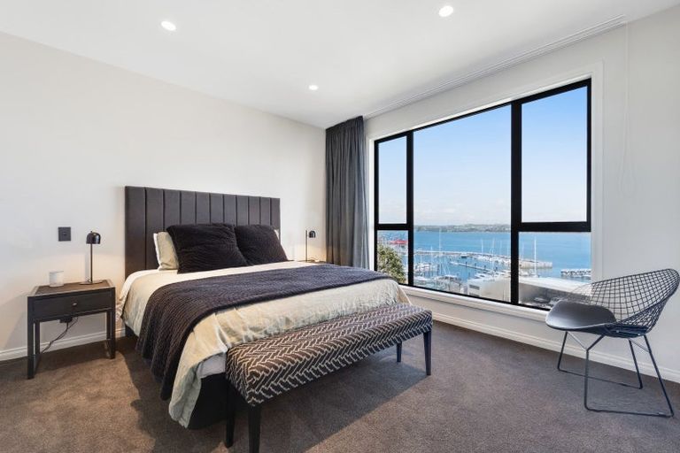 Photo of property in 47c Takutai Avenue, Half Moon Bay, Auckland, 2012