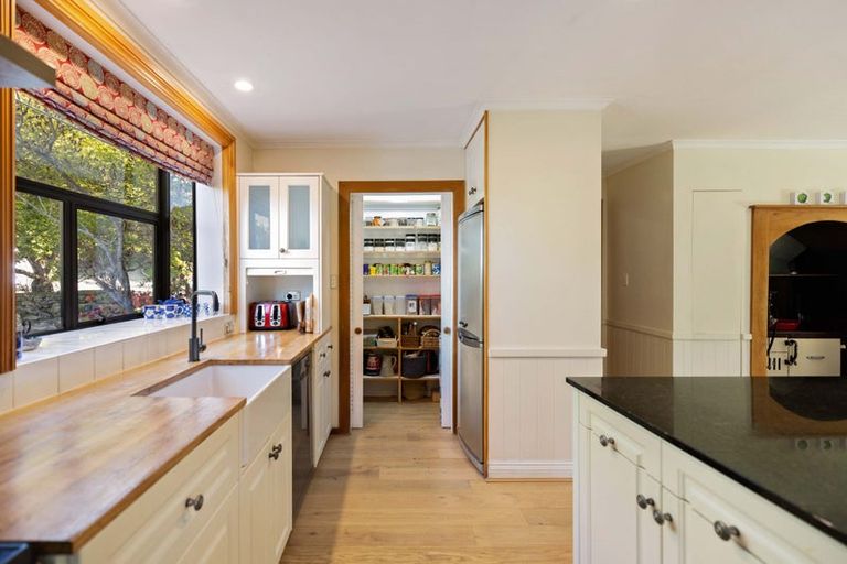 Photo of property in 108 Moonlight Track, Arthurs Point, Queenstown, 9371