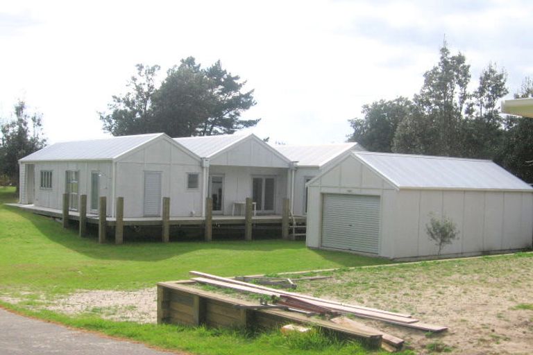 Photo of property in 209 Waimaire Avenue, Matarangi, Whitianga, 3592