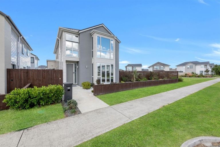 Photo of property in 50 Kauri Heart Avenue, Takanini, 2112