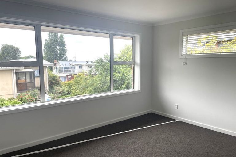 Photo of property in 16 Virtue Avenue, Maori Hill, Timaru, 7910