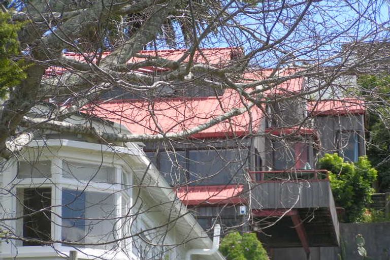 Photo of property in 1/10 Alfred Street, Northcote Point, Auckland, 0627