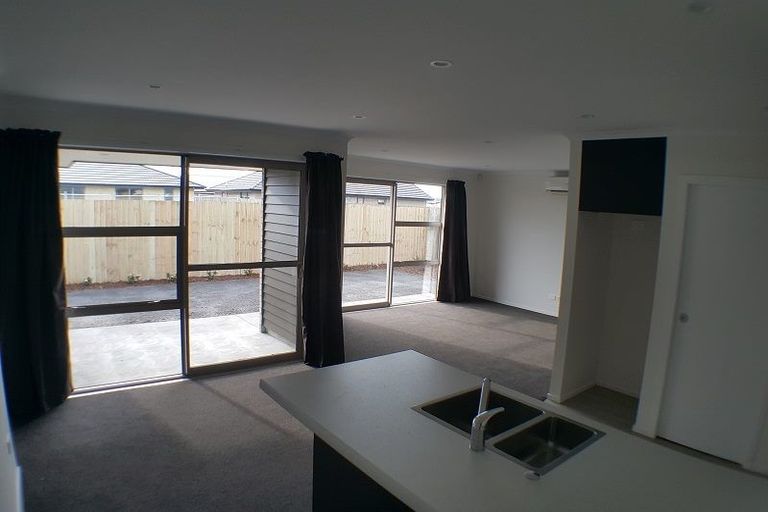 Photo of property in 14 Bradwell Crescent, Halswell, Christchurch, 8025