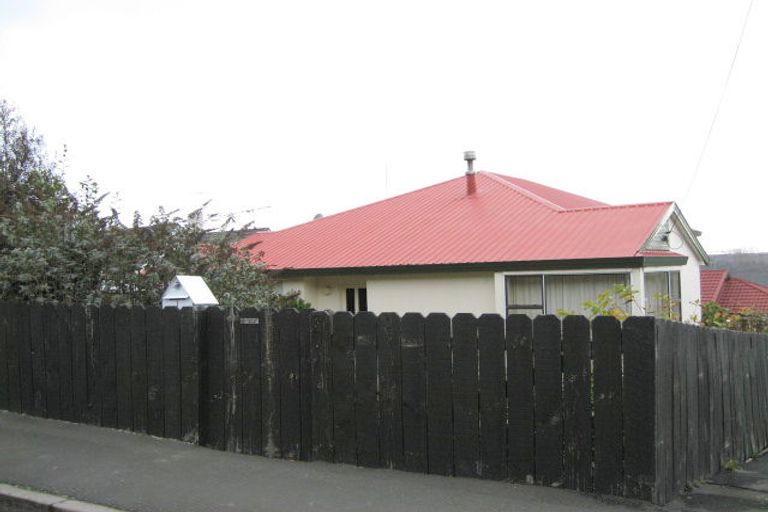 Photo of property in 1 Motu Street, Saint Clair, Dunedin, 9012