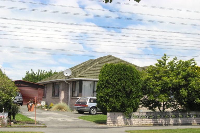 Photo of property in 27 Appleby Crescent, Burnside, Christchurch, 8053