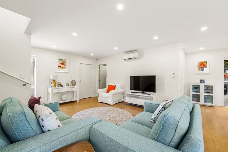 Photo of property in 30c Coniston Avenue, Te Atatu South, Auckland, 0610