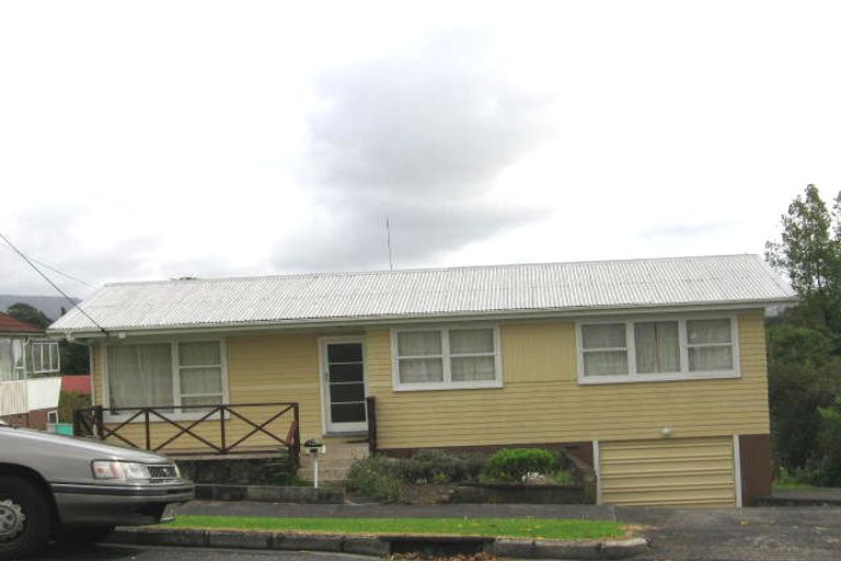 Photo of property in 99 Woodglen Road, Glen Eden, Auckland, 0602