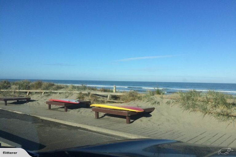 Photo of property in 52 Nash Parade, Foxton Beach, Foxton, 4815