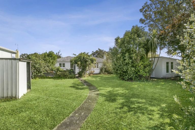 Photo of property in 241 Coronation Avenue, Welbourn, New Plymouth, 4310