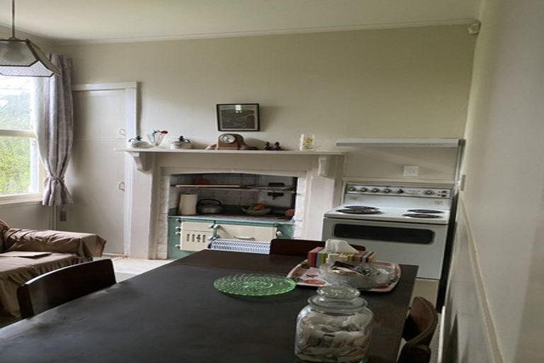 Photo of property in 19 Hamilton Street, East Gore, Gore, 9710