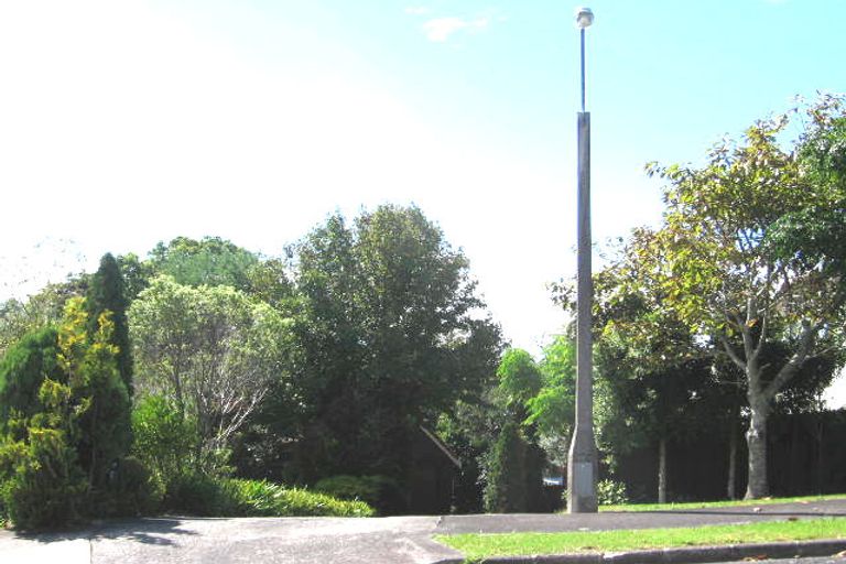 Photo of property in 9 Tiri View Place, Waiake, Auckland, 0630