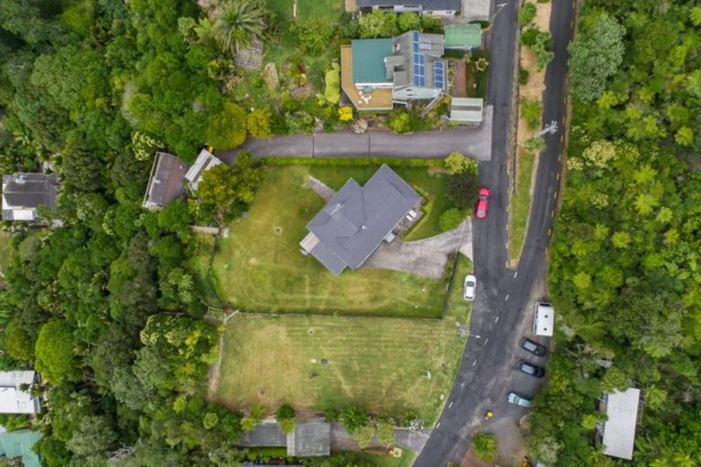 Photo of property in 39 Pohutukawa Avenue, Shelly Park, Auckland, 2014