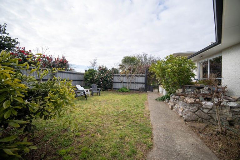 Photo of property in 2 Fairfield Street, Brightwater, 7022