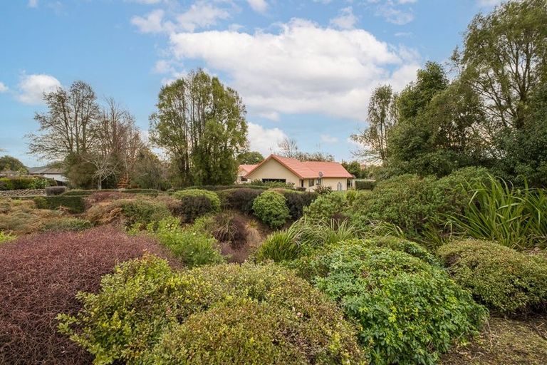 Photo of property in 55 Regent's Park Drive, Casebrook, Christchurch, 8051
