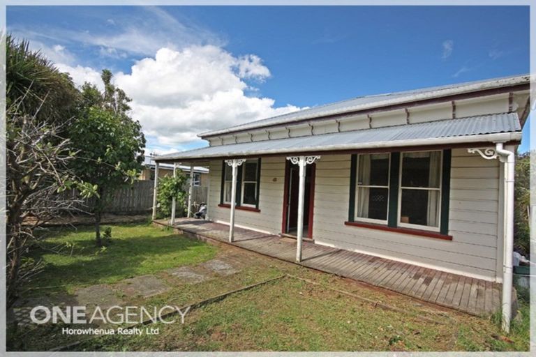 Photo of property in 3 Wellesley Street, Feilding, 4702