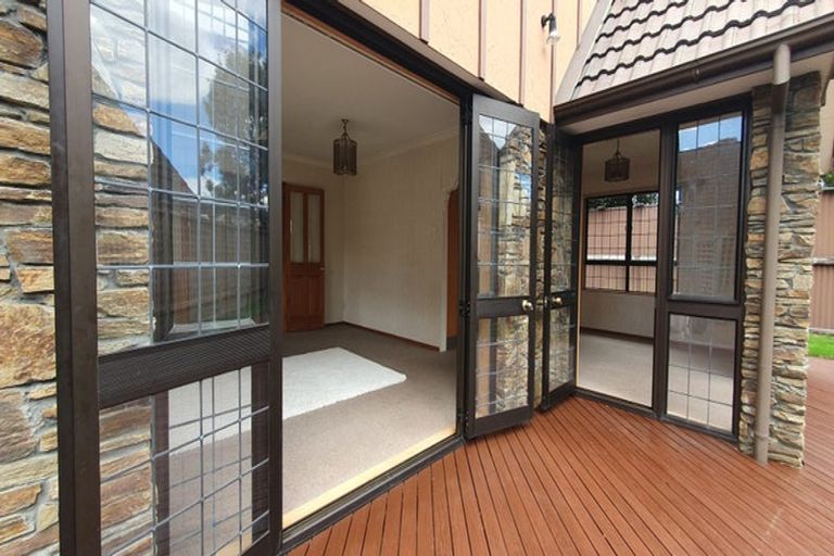 Photo of property in 6 Huntington Lane, West End, Palmerston North, 4410