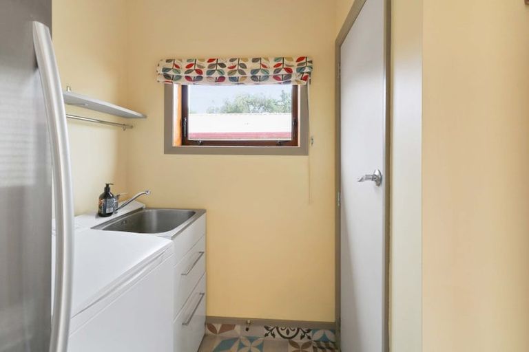 Photo of property in 26 Meadows Avenue, Waiwhetu, Lower Hutt, 5010