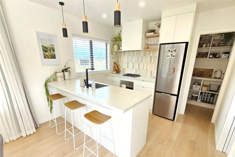 Photo of property in 104 Karearea Way, Matarangi, Whitianga, 3592