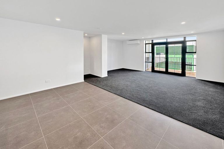 Photo of property in 3/92 Peterborough Street, Christchurch Central, Christchurch, 8013