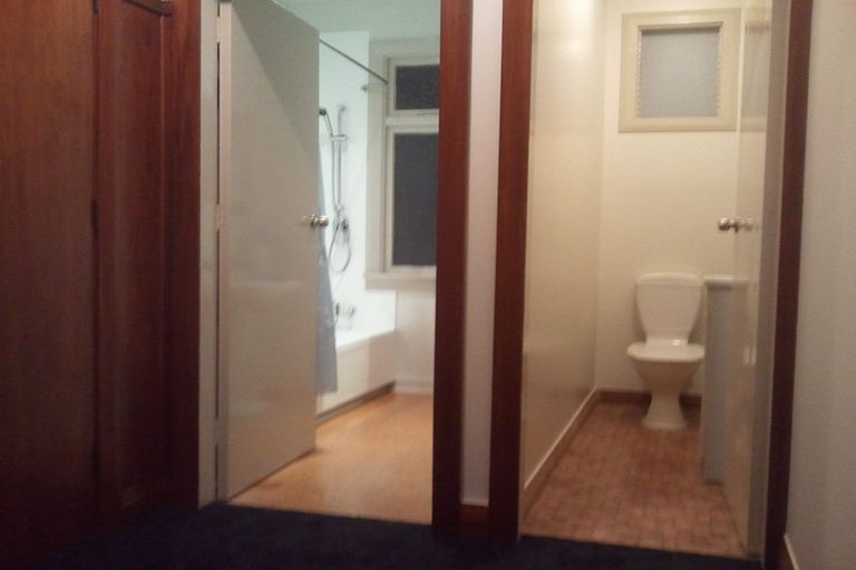 Photo of property in 43 Glen Road, Mornington, Dunedin, 9011