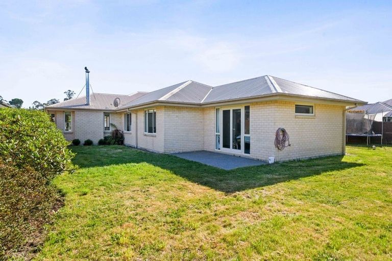 Photo of property in 6 Saint Andrews Lane, Kirwee, Darfield, 7571