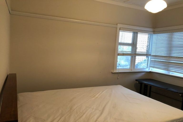 Photo of property in 7 Woodland Road, Johnsonville, Wellington, 6037