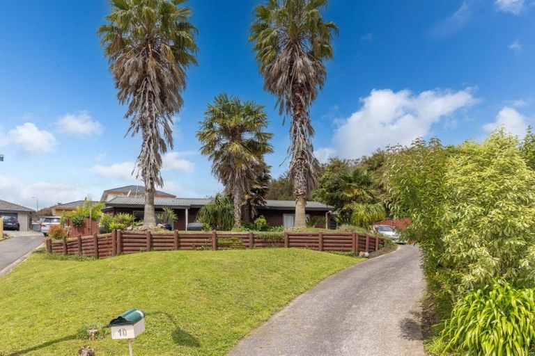 Photo of property in 10 Pointon Glade, Grandview Heights, Hamilton, 3200