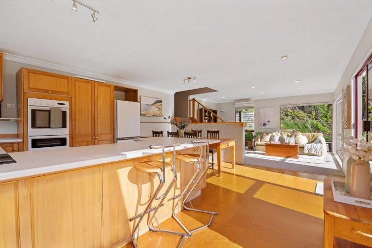 Photo of property in 92 Okareka Loop Road, Lake Okareka, Rotorua, 3076