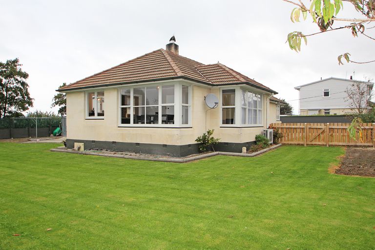 Photo of property in 35 Dacre Street, Oamaru North, Oamaru, 9400