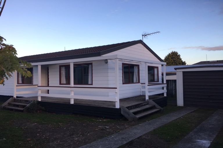 Photo of property in 68c Millers Road, Brookfield, Tauranga, 3110