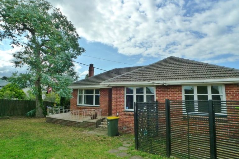 Photo of property in 2/177 Mokoia Road, Birkenhead, Auckland, 0626