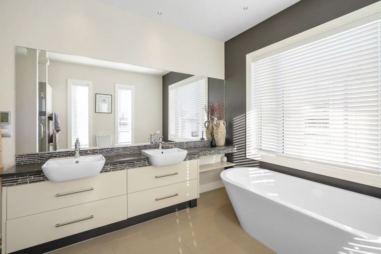 Photo of property in 1 Davren Way, Tamahere, Hamilton, 3283