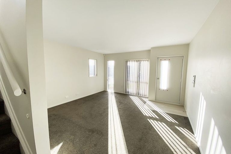 Photo of property in 39 Tribute Loop, Takanini, 2112