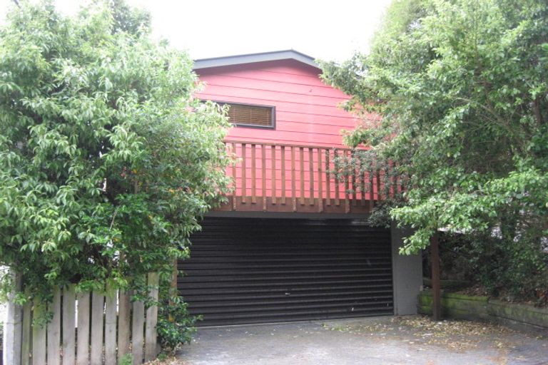 Photo of property in 3a College Road, Lyttelton, 8082