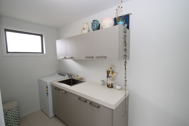 Photo of property in 10 Roblyn Place, Mosgiel, 9024