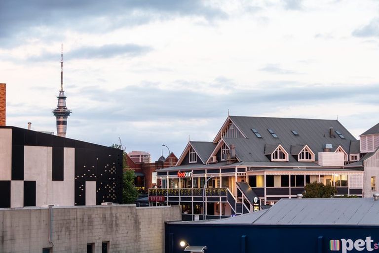 Photo of property in 15c Rose Road, Grey Lynn, Auckland, 1021