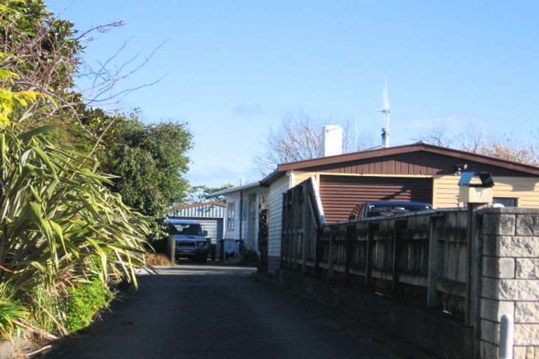 Photo of property in 5 Pluto Place, Milson, Palmerston North, 4414