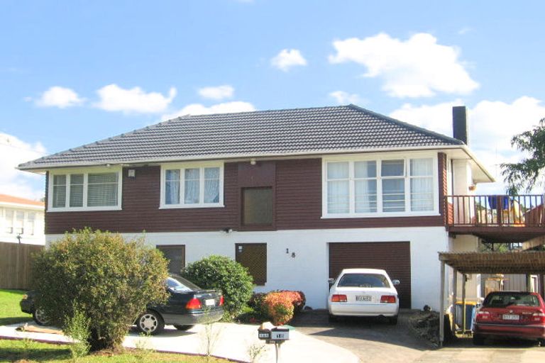 Photo of property in 18 Wilsher Crescent, Henderson, Auckland, 0612