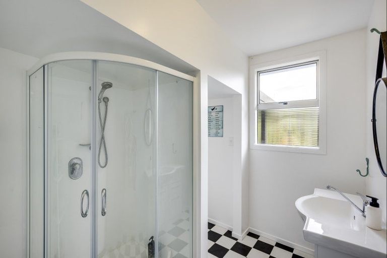 Photo of property in 260 Whirinaki Road, Eskdale, Napier, 4182