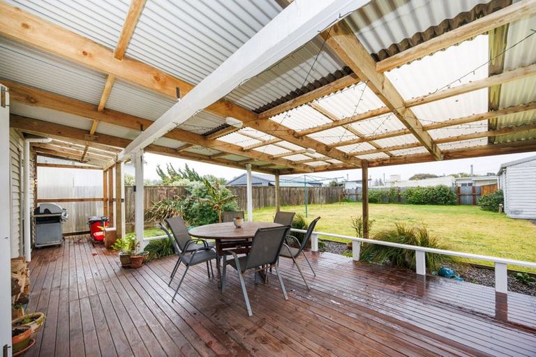 Photo of property in 20 Barling Street, Himatangi Beach, Foxton, 4891