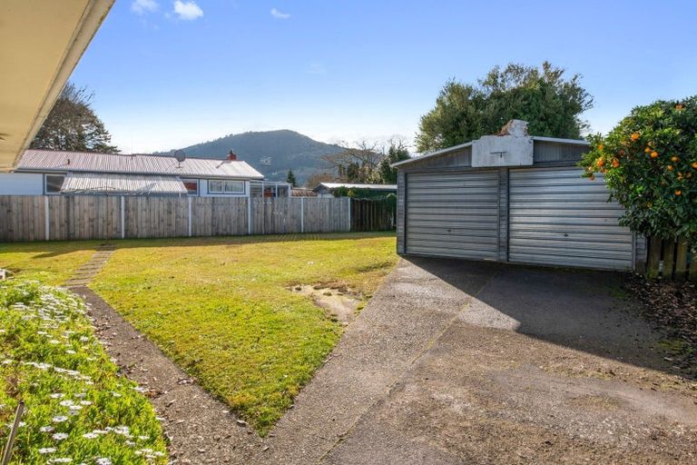 Photo of property in 37 Alison Street, Mangakakahi, Rotorua, 3015