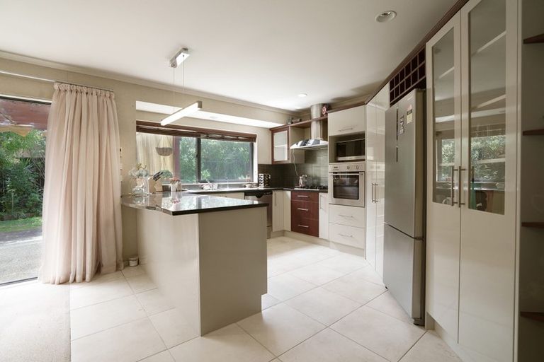 Photo of property in 8 Maybole Drive, Flat Bush, Auckland, 2016