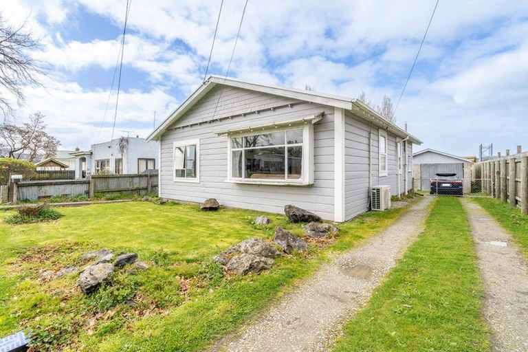 Photo of property in 98 Hokonui Drive, Gore, 9710