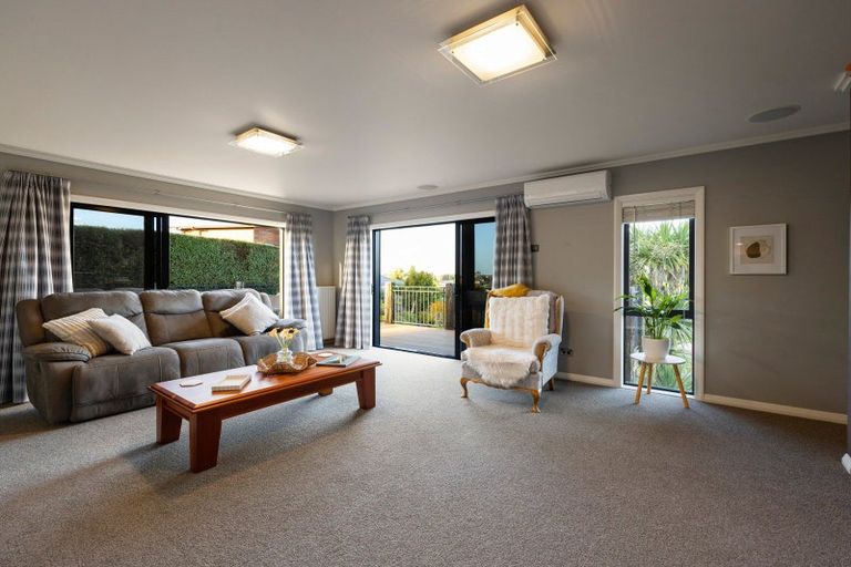 Photo of property in 3 Gilbert Court, Rototuna, Hamilton, 3210